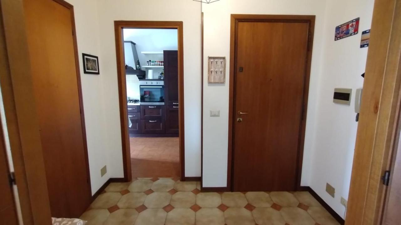 La Casa Dei Viaggiatori - Viareggio - Posto Auto Gratuito Apartamento Exterior foto